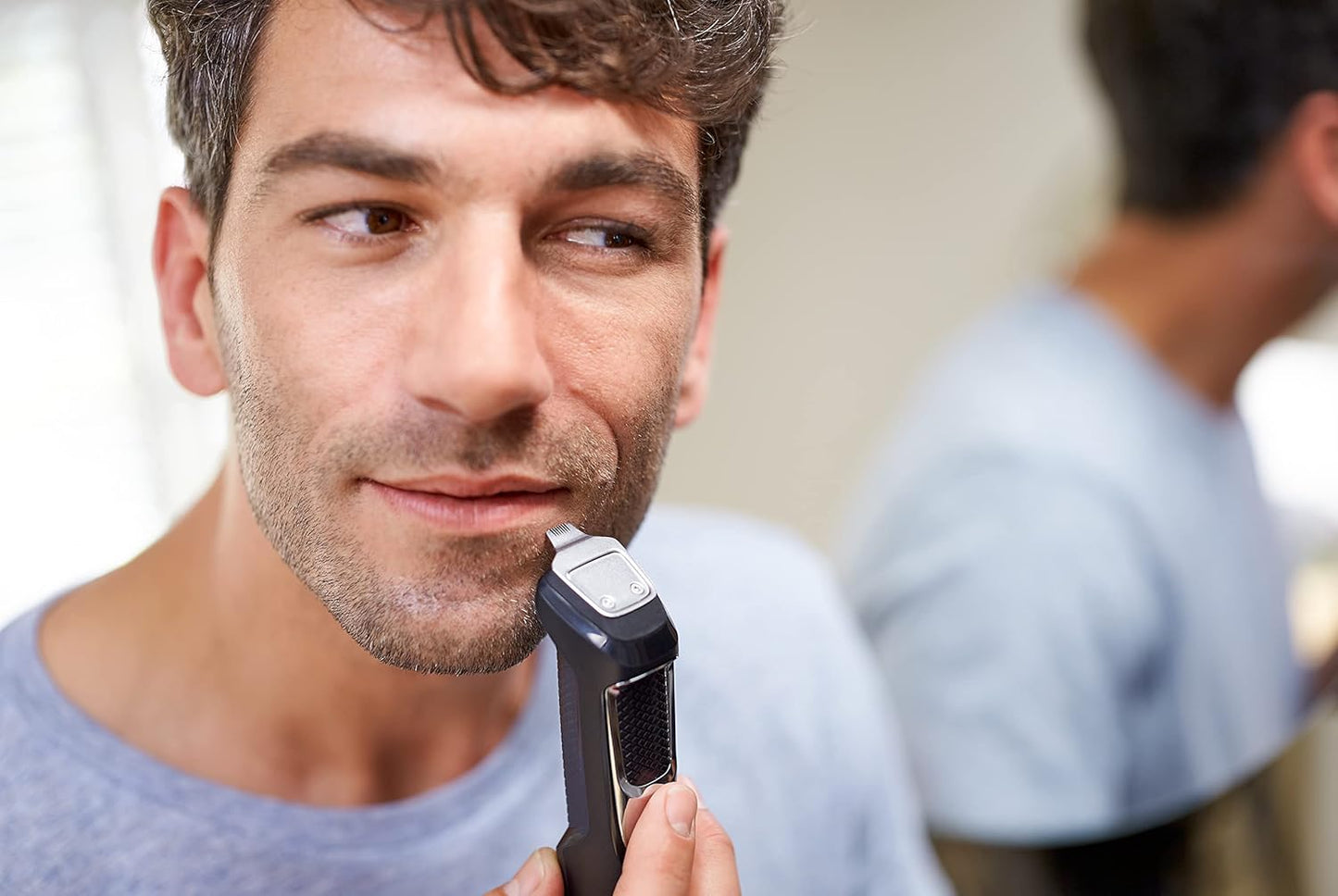Philips Norelco Battery Powered Multigroom Series 5000 Hair Trimmer, 13 Attachments, Mg3750 for Men