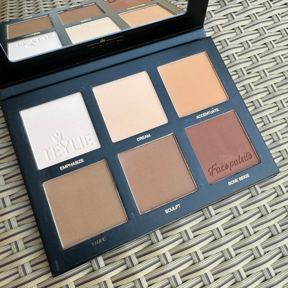 TELYLIE ELEGANT YOU FACIAL CONTOURS