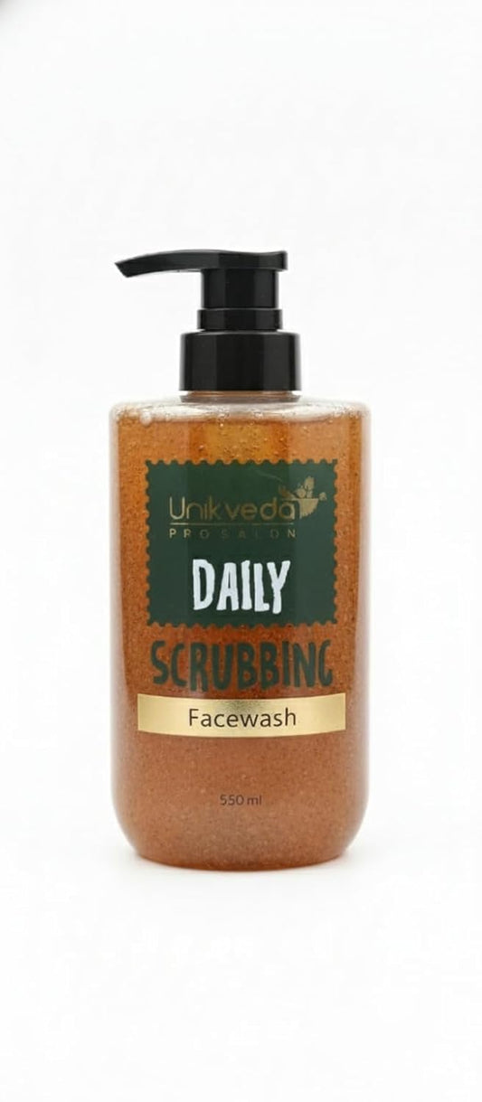 Unikveda Daily Scrubbing Facewash | 550ml