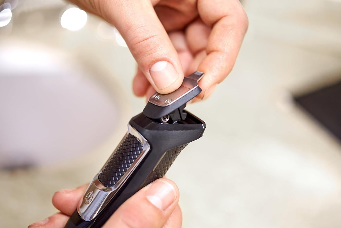 Philips Norelco Battery Powered  Multigroom Series 5000 Hair Trimmer, 13 Attachments, Mg3750 for Men