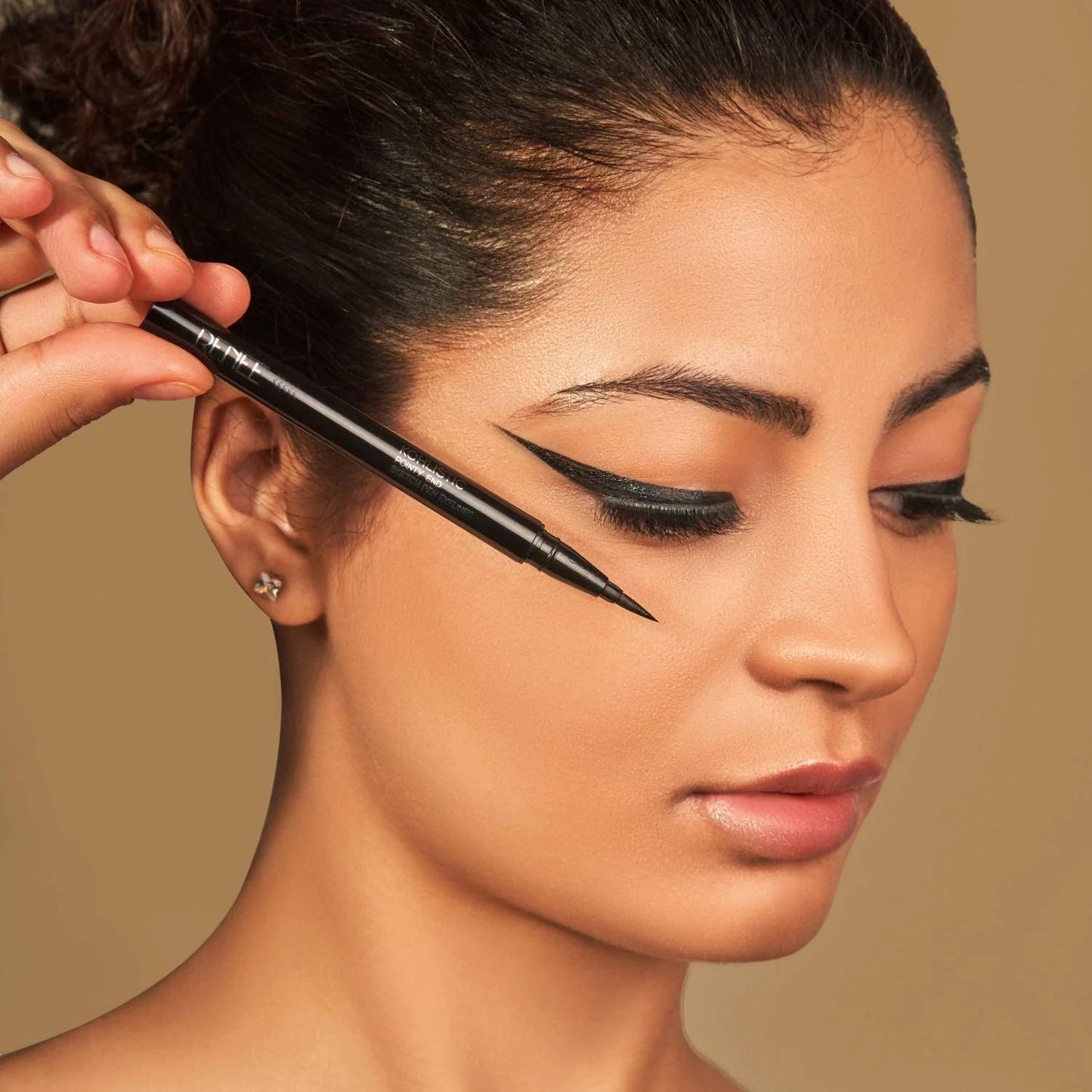 RENEE Pointy End Sketch Pen Eyeliner 1.5ml